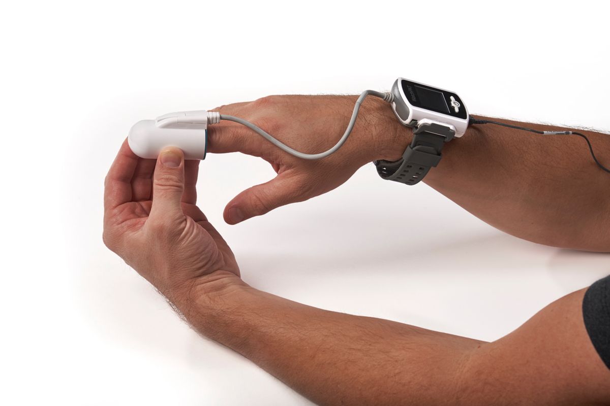 ウォッチパット300の装着写真（フィリップス公式）